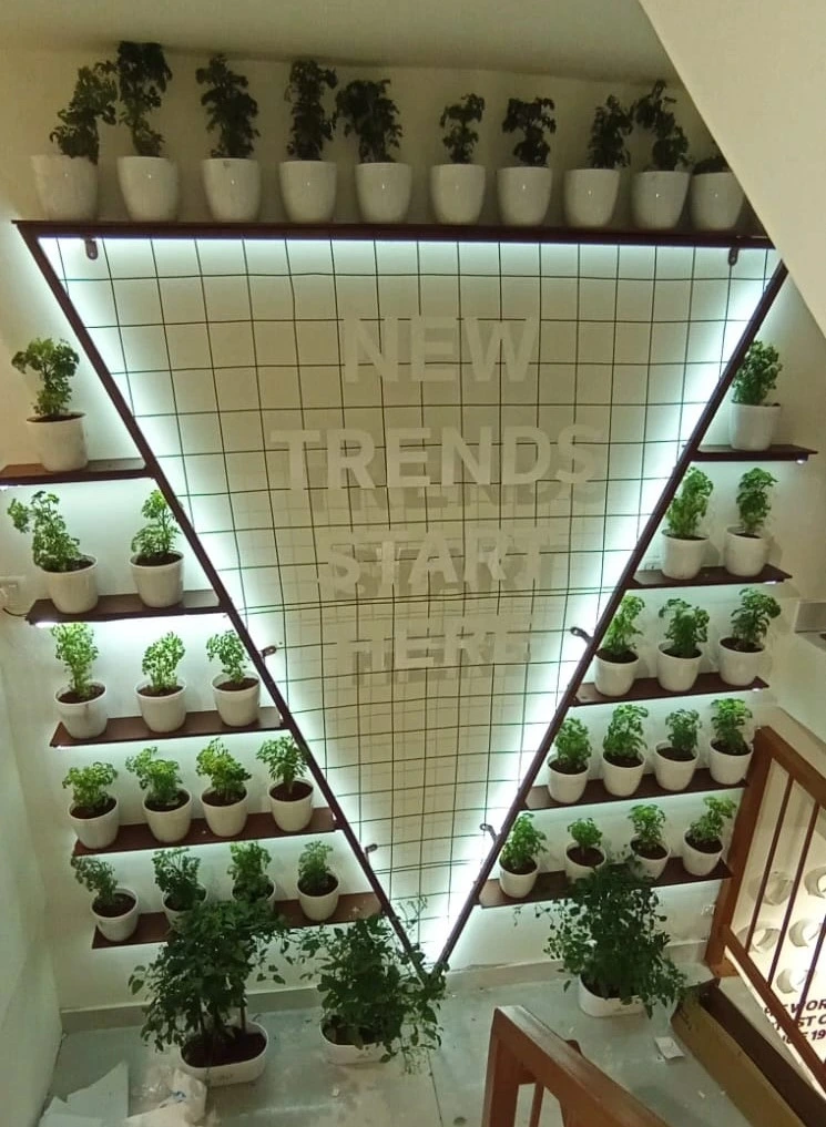 instore-clusters-atrium-3